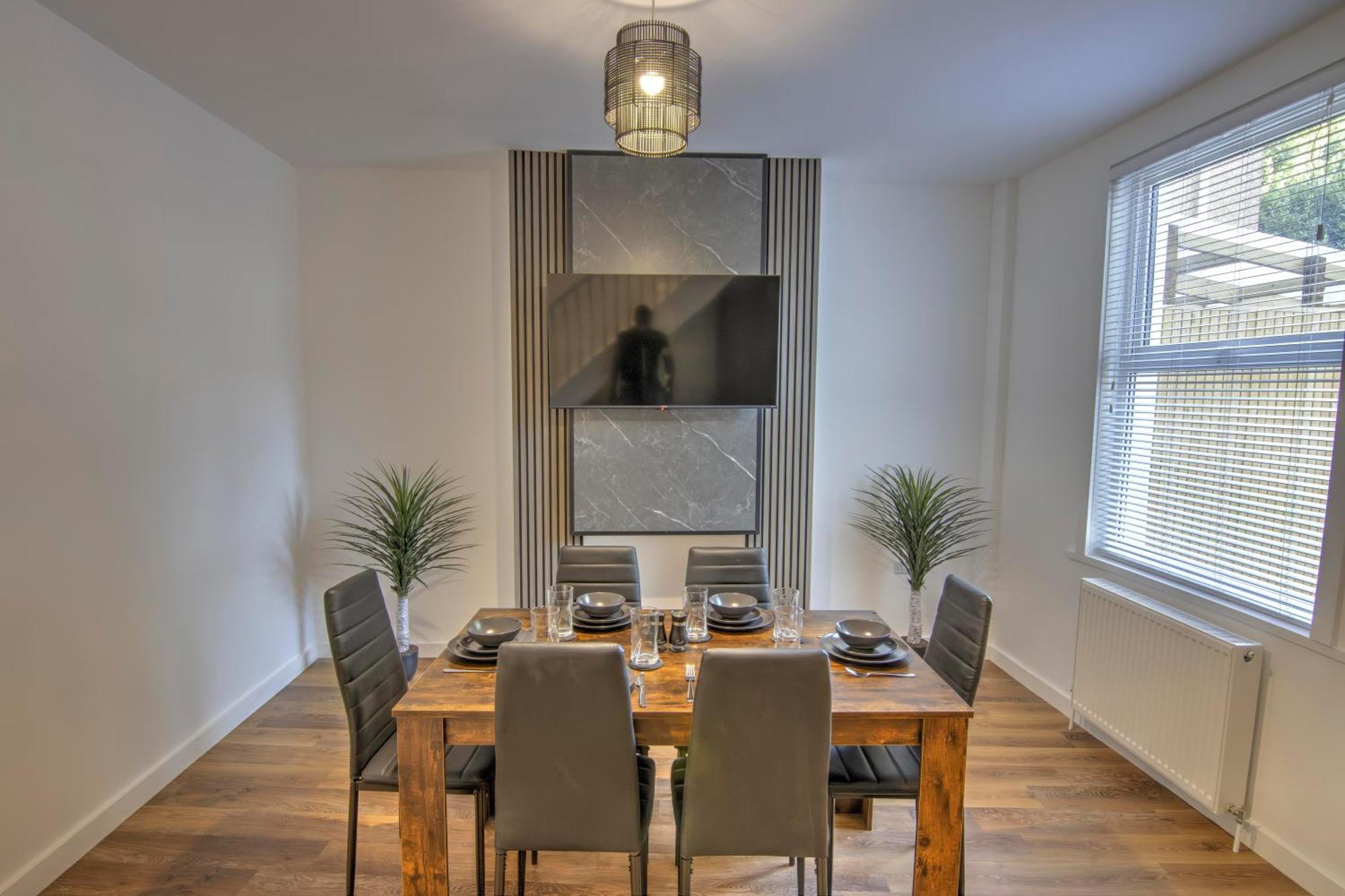 Stunning Brand New Home In St George Bristol Esterno foto