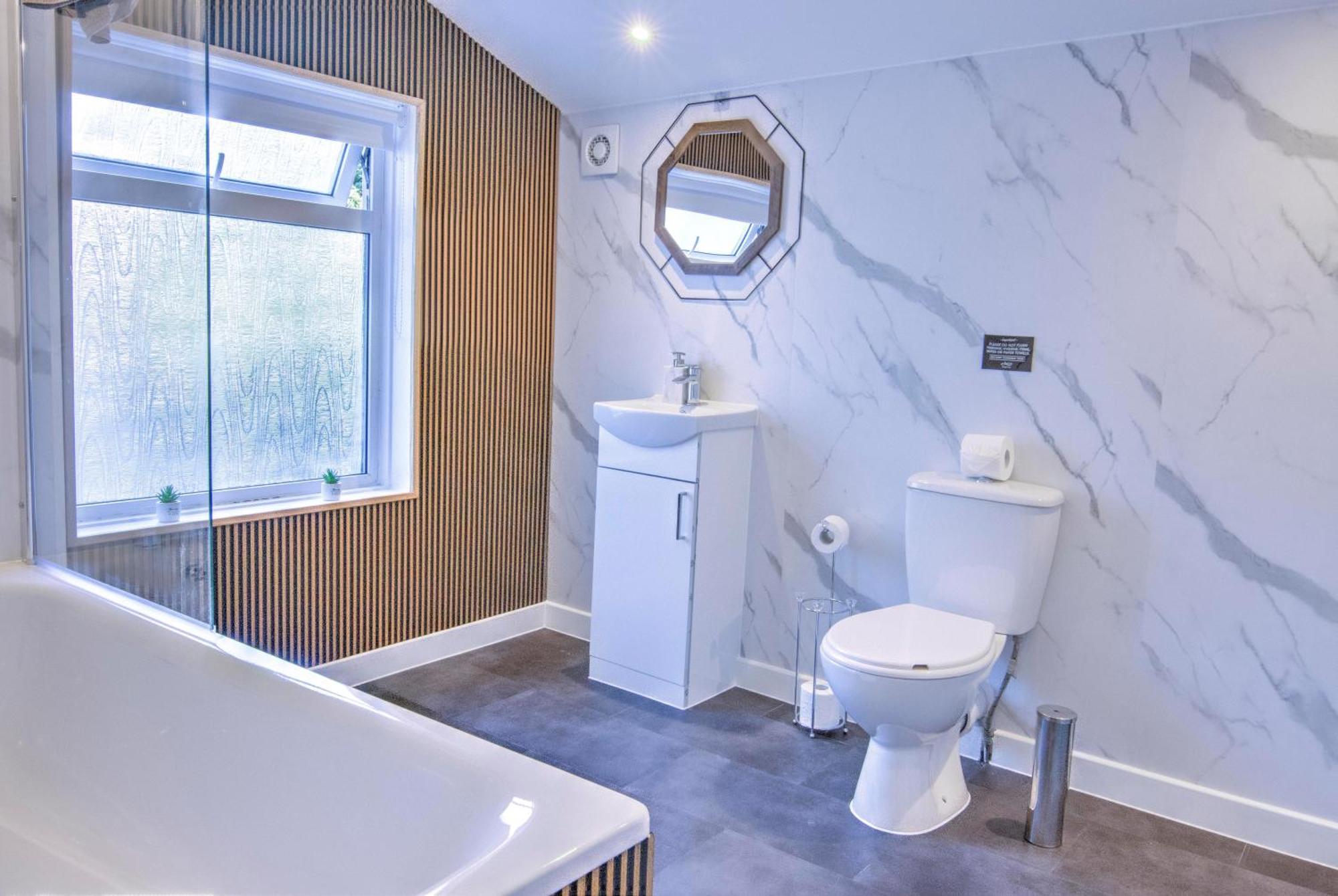 Stunning Brand New Home In St George Bristol Esterno foto